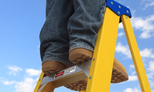 Workplace Ladder Safety: Best Practices 